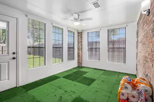 39 Alexander Ct, Angleton, TX 77515 - Photo 26