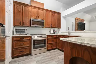 39 Alexander Ct, Angleton, TX 77515 - Photo 8