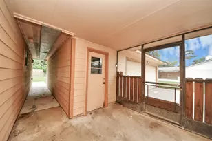 313 Linden Ln, Lake Jackson, TX 77566 - Photo 26