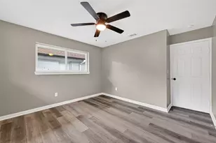 11903 Atwell Dr, Houston, TX 77035 - Photo 18