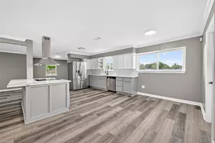 11903 Atwell Dr, Houston, TX 77035 - Photo 6