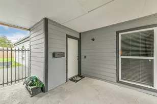 7839 Fondren Rd, Houston, TX 77074 - Photo 2