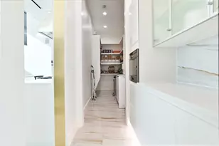 11905 Barryknoll Ln, Houston, TX 77024 - Photo 14