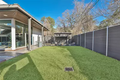 11905 Barryknoll Lane, Houston, TX 77024 - Photo 48