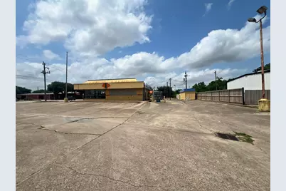 2401 Shaver Street, Pasadena, TX 77502 - Photo 6