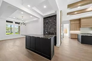 3615 Newcastle Dr, Houston, TX 77027 - Photo 8
