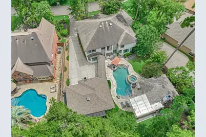143 N Concord Forest Circle, The Woodlands, TX 77381 - Photo 2