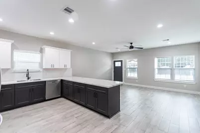 7311 Sandra Street #B, Houston, TX 77028 - Photo 4
