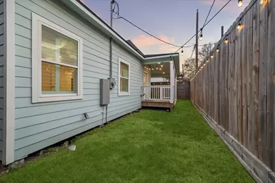 207 Tabor Street, Houston, TX 77009 - Photo 22