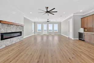 5142 Bluewater Hwy, Freeport, TX 77541 - Photo 30