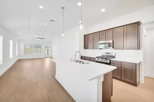 8318 Blue Shell Ln, Cypress, TX 77433 - Photo 6