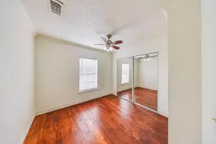 13303 Bridgepath Ct, Houston, TX 77041 - Photo 12