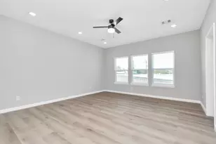 2349 Hoskins Dr, Houston, TX 77080 - Photo 20