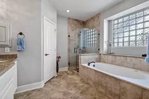 18918 Villa Bergamo Ln, Houston, TX 77094 - Photo 20