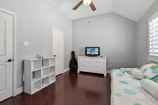 18918 Villa Bergamo Ln, Houston, TX 77094 - Photo 26