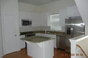 11603 Main Cypress Dr, Houston, TX 77025 - Photo 4