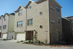11603 Main Cypress Dr, Houston, TX 77025 - Photo 2