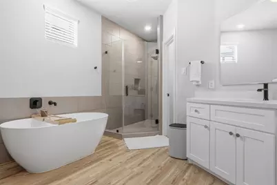 5825 Francis Oak Place, Houston, TX 77091 - Photo 20