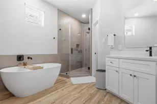 5825 Francis Oak Pl, Houston, TX 77091 - Photo 20