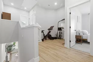 5825 Francis Oak Pl, Houston, TX 77091 - Photo 16