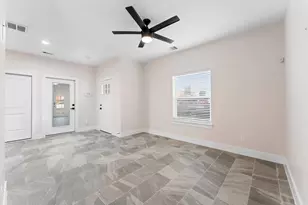 1908 Dismuke St, Houston, TX 77023 - Photo 4