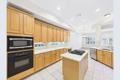 5449 Fairdale Lane, Houston, TX 77056 - Photo 22