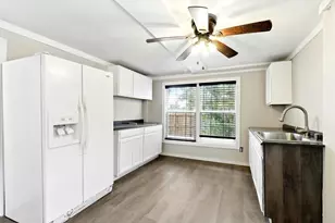 307 Shepard Ln, Brenham, TX 77833 - Photo 18