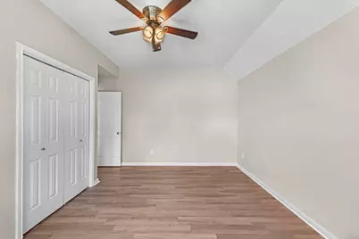 3420 Glastonbury Drive, Pearland, TX 77581 - Photo 32