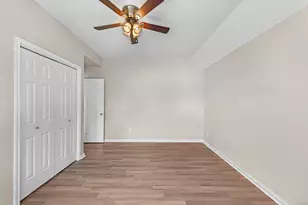 3420 Glastonbury Dr, Pearland, TX 77581 - Photo 32