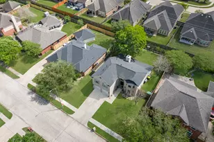 3420 Glastonbury Dr, Pearland, TX 77581 - Photo 8