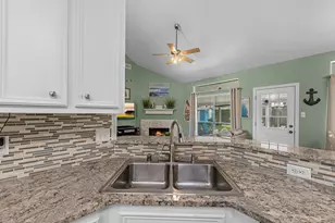 3420 Glastonbury Dr, Pearland, TX 77581 - Photo 10