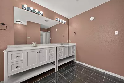 2922 Cotton Stock Drive, Sugar Land, TX 77479 - Photo 36