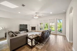 212 Trillium Park Loop, Conroe, TX 77304 - Photo 6