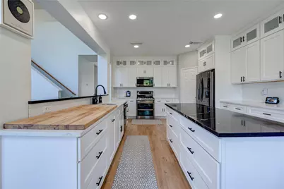 10906 Trail Ridge Drive, Houston, TX 77064 - Photo 14