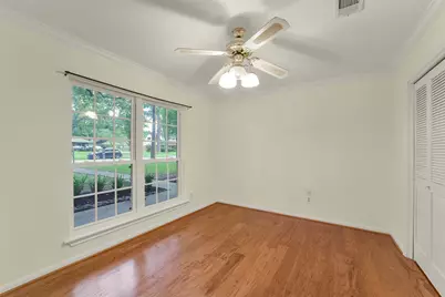110 Ridgemont Drive, Alvin, TX 77511 - Photo 22