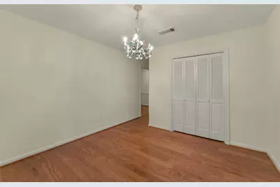110 Ridgemont Drive, Alvin, TX 77511 - Photo 20
