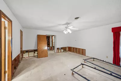 214 Fm 109, New Ulm, TX 78950 - Photo 30