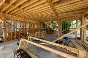819 E 33rd St, Houston, TX 77022 - Photo 6