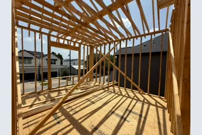 819 E 33rd Street, Houston, TX 77022 - Photo 8