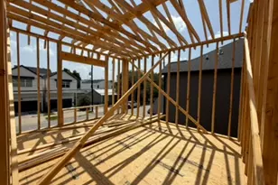 819 E 33rd St, Houston, TX 77022 - Photo 8