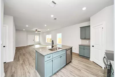 18745 Loom Drive, Conroe, TX 77306 - Photo 12