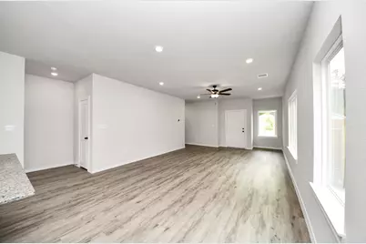 18745 Loom Drive, Conroe, TX 77306 - Photo 16