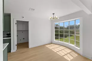 5607 Arncliffe Dr, Houston, TX 77088 - Photo 8