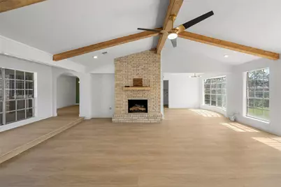 5607 Arncliffe Drive, Houston, TX 77088 - Photo 6