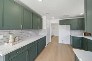 5607 Arncliffe Dr, Houston, TX 77088 - Photo 14