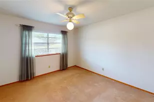 613 Southside Dr, Angleton, TX 77515 - Photo 26