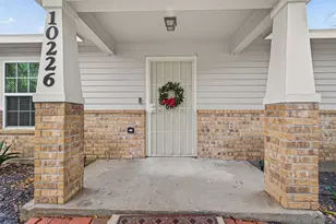 10226 Ella Falls Blvd, Houston, TX 77038 - Photo 6