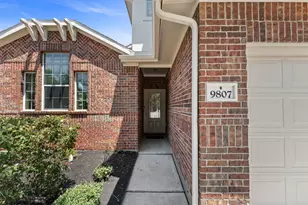 9807 Wellington Chase Ln, Humble, TX 77396 - Photo 2