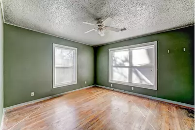 2805 N Houston Drive, La Marque, TX 77568 - Photo 28