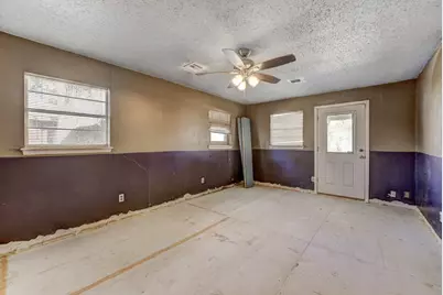 2805 N Houston Drive, La Marque, TX 77568 - Photo 30